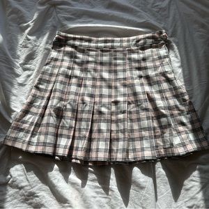 NWOT Full tilt plaid pleated skirt size 27